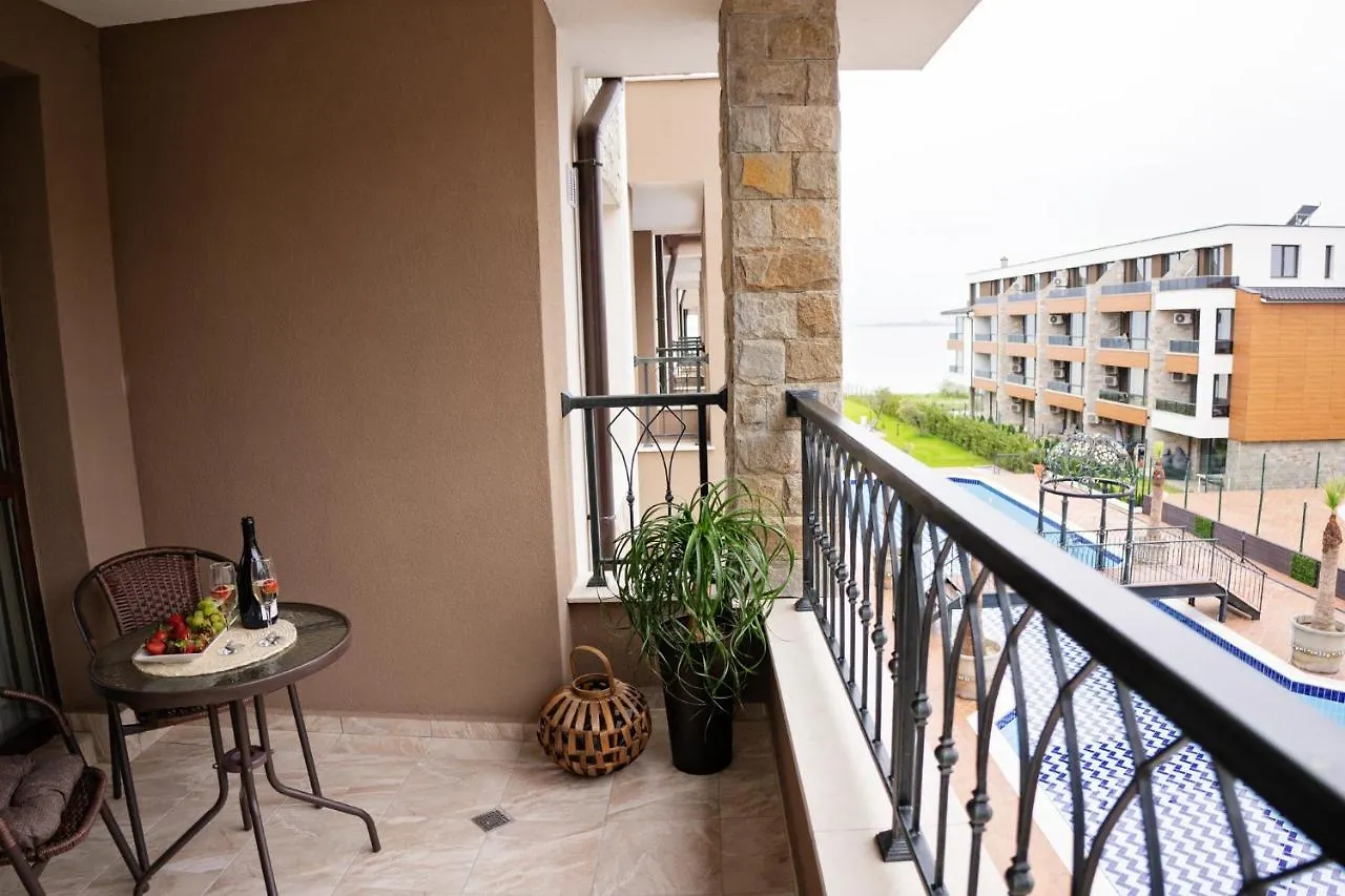 Burgas Beach Resort 2 Apartments Aparthotel