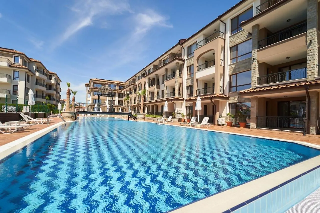 Burgas Beach Resort 2 Apartments 0*,